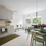 Plazowa With A Balcony And Free Parking Apartman *